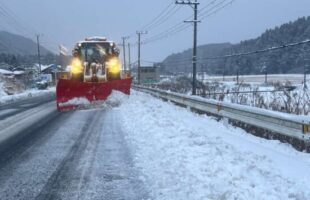 ドーザー除雪